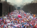 manif-anti-mariage-gay-1226727-jpg_1099599_1250x625.JPG