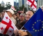 310x190_une-manifestation-en-georgie-pour-demander-une-adhesion-a-l-union-europeenne-a-tbilisi-le-3-juillet.jpg